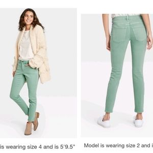 Universal Thread Mid-Rise Skinny Stretch Ankle Jeans, Size 2